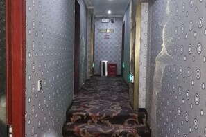 Unclassified image, 4 of 12, button - Bazhong city home business hotel (Bazhong)