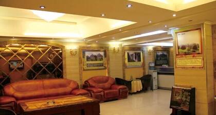 Xingyi Satisfaction 168 Hotel