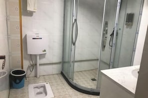 Bathroom - Hongfu Hotel (Zoige)