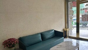 Interior - Hongfu Hotel (Zoige)
