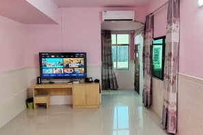 Room - longzhou hostel (Wanning)