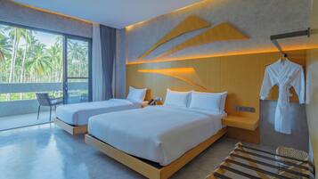 Premium Double Room | Bathroom | Towels