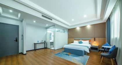 Longding Business Hotel