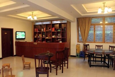 Tianquan Erlangshan No.1 Inn