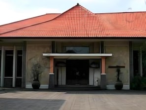 Exterior - Ijen View Hotel and Resort (Bondowoso, East Java (Jawa Timur), Indon)