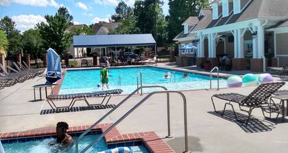 1 Bedrooms in the estates at kings creek , Williamsburg, va
