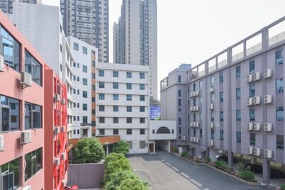 Guiyang Keyuan Hotel (Wudang Xintianzhai Branch)