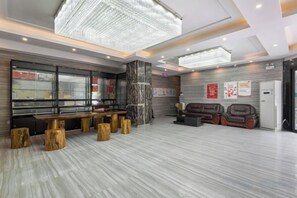Unclassified image, 2 of 25, button - Guiyang Keyuan Hotel (Wudang Xintianzhai Branch) (Guiyang)