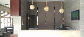 The Tophams Hotel Suez