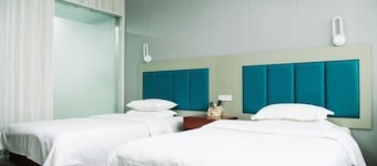 Longhua Hotel (West Ring Road