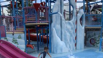 Apartment | 4 bilik tidur