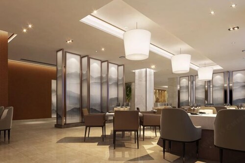 Dalian yuanfeng hotel