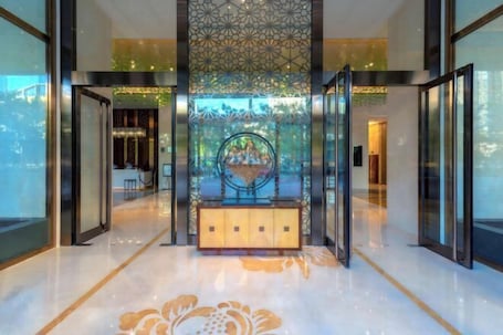 Interior. Wuhan Wellton Yiju Hotel