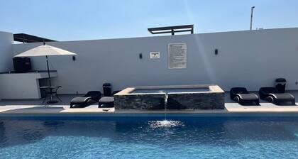 Immerse yourself in luxury at our exclusive lakeside retreat at Chapala Lake