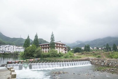 xunmengyuan Hotel