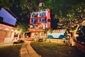 Ngoại thất