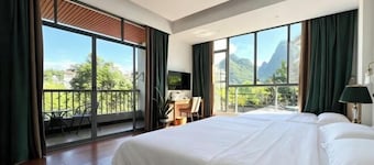 Linger House