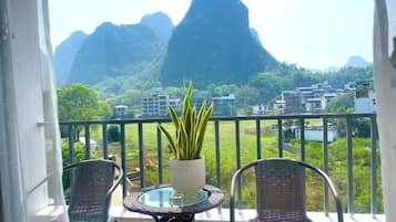 Quang cảnh nhìn từ nơi lưu trú