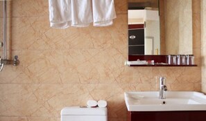 Bathroom - Ruilong Hotel (Harbin)