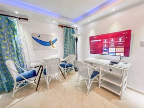 Leilighet, 1 soverom, terrasse, hageutsikt | Innvendig