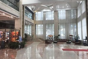 Unclassified image, 4 of 14, button - Hualong Golden Key Hotel (Songxi)
