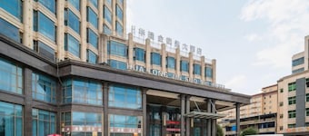 Hualong Golden Key Hotel