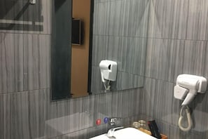 Bathroom - Sheraton Pingli Hotel (Pingli)