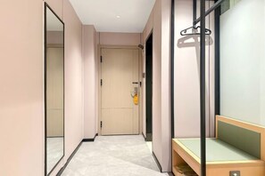 Room - IU Hotel (Chongqing Fengdu Ghost City) (Fengdu County)