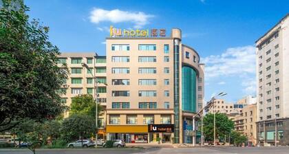 IU Hotel