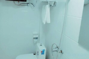 Unclassified image, 4 of 13, button - Zaozhuang Jingxuan Inn (Zaozhuang)