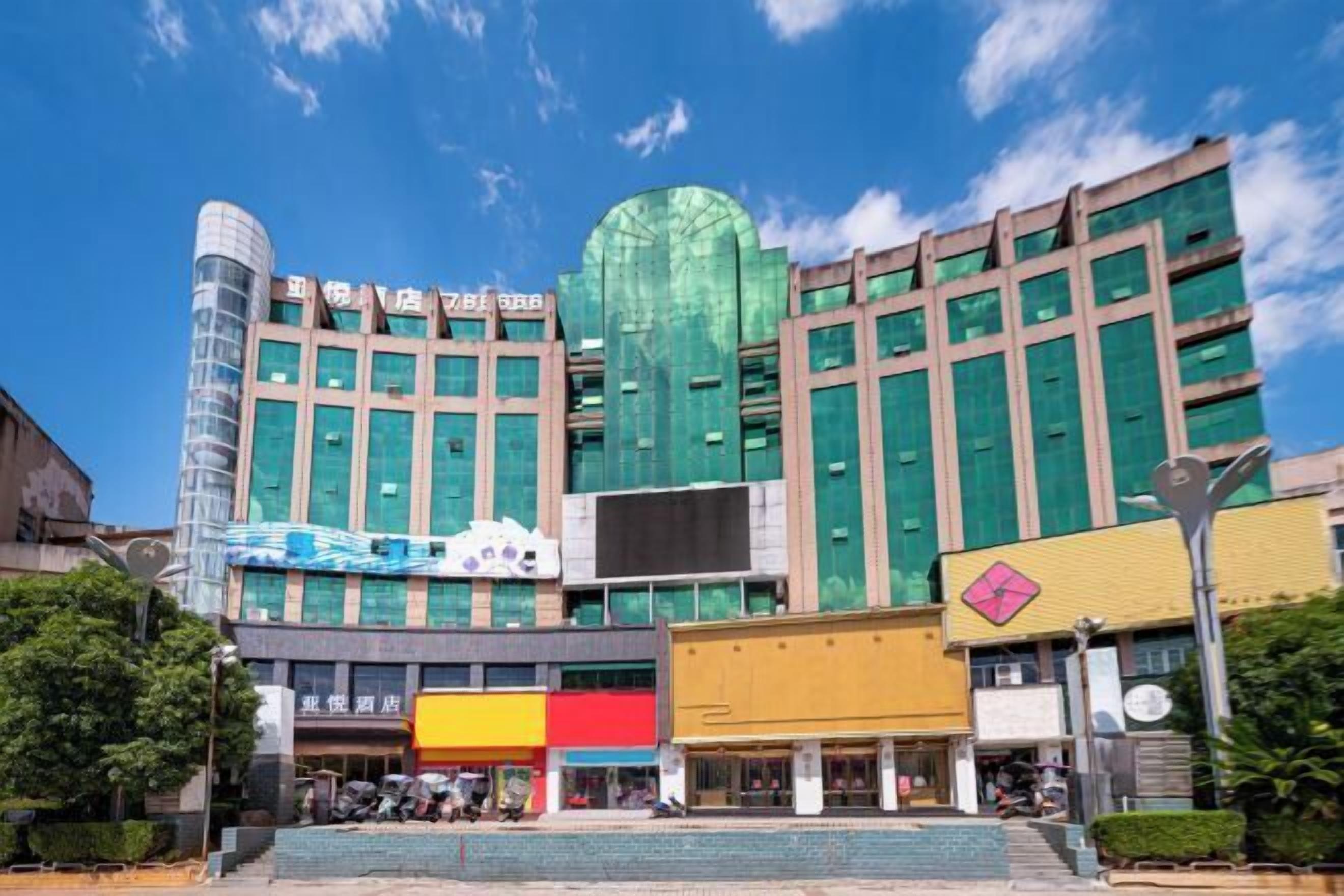 المنشأة من الخارج