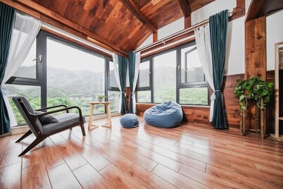 Anji Dongsha Lake Farm Stay