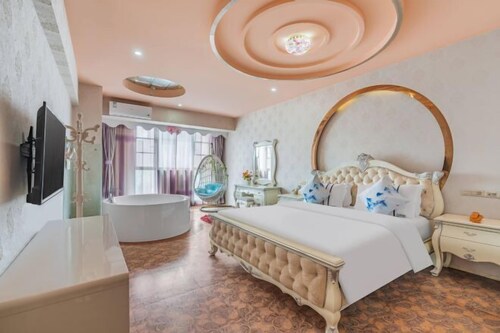 Yunzhishang · Yun Chain Hotel (Helen International Convention and Exhibition Center Store)