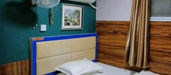 Optics Valley Affordable Apartment