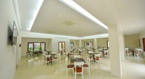 Dining - Khas Ombilin Hotel (Saringan)