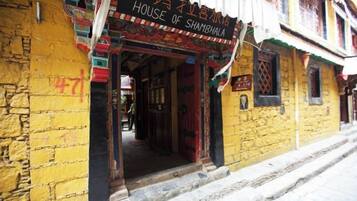 Chi tiết ngoại thất