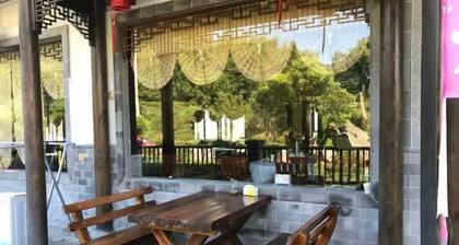 Hongcun Huifeng Yayun Hotel