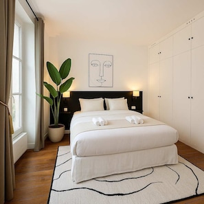 1 bedroom, desk, iron/ironing board, travel cot
