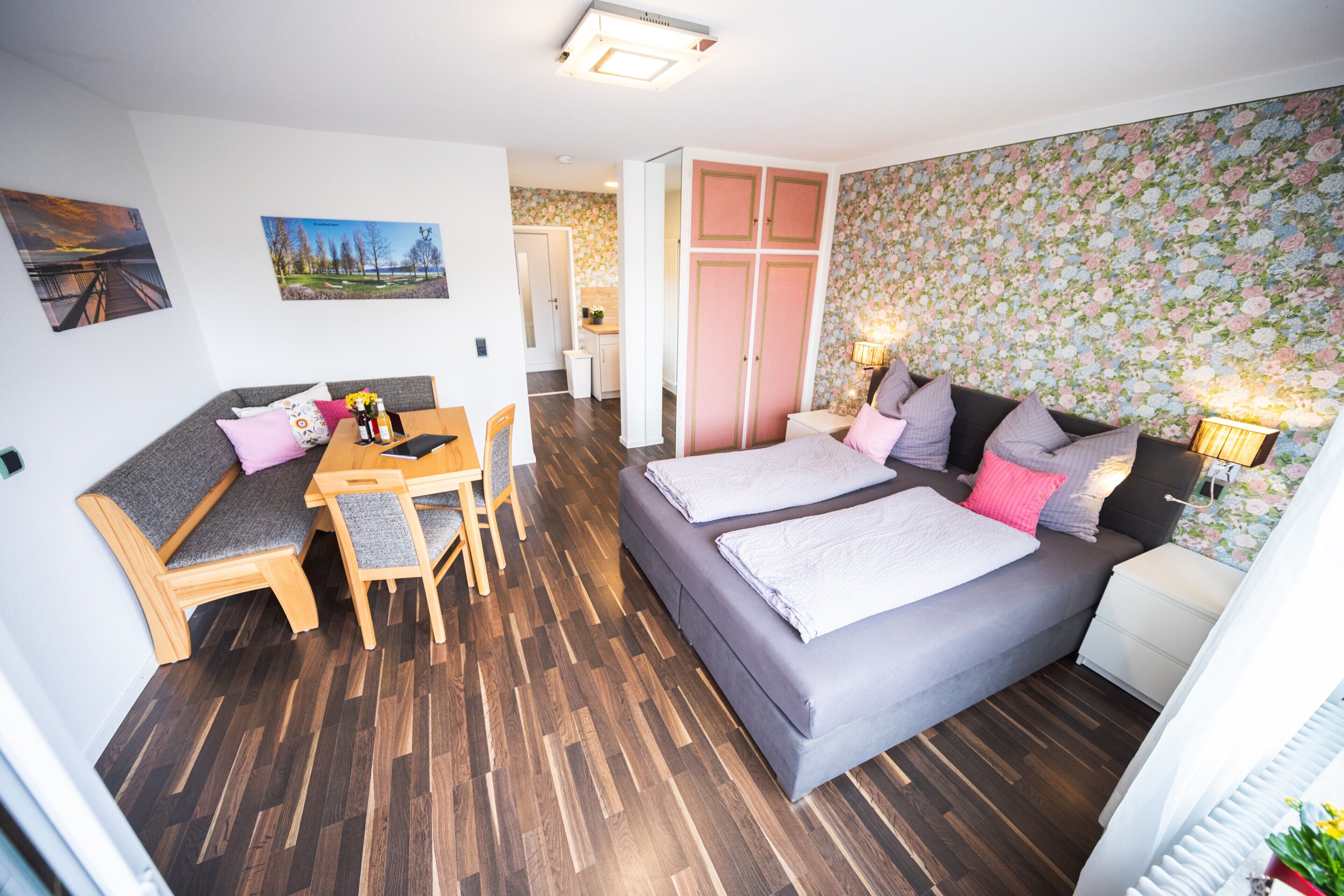 1 bedroom, free WiFi, bed sheets