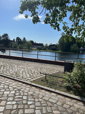 Property grounds. Apartment 'Ferienwohnung Havelvorland' with Shared Terrace and Wi-Fi