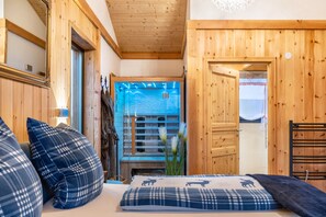 2 Schlafzimmer, kostenloses WLAN, Bettwäsche, Rollstuhlgeeignet