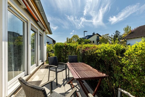 Ferienwohnung Oberamsel" mit privater Terrasse, Gemeinschaftsgarten und WLAN
