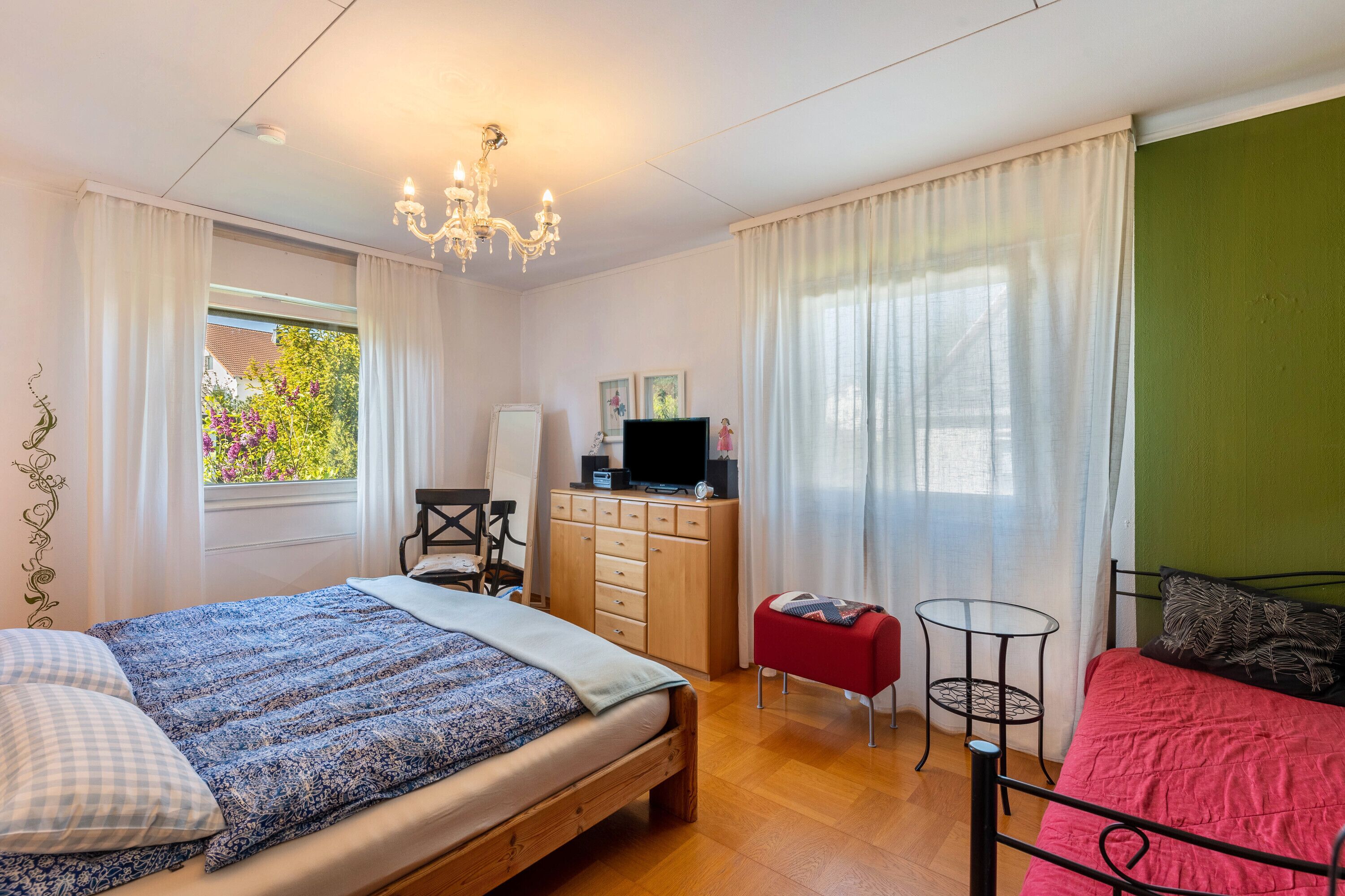 2 sovrum, strykjärn/strykbräda, gratis wi-fi och sängkläder