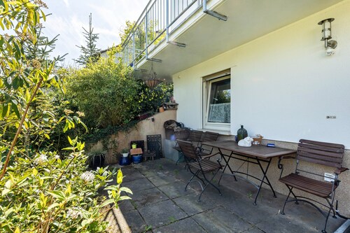 Appartement 'Ferienwohnung Amselstraße' avec terrasse privée, jardin partagé et Wi-Fi