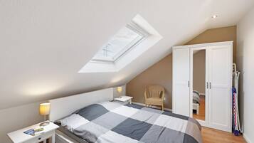 2 Schlafzimmer, Bügeleisen/Bügelbrett, kostenloses WLAN, Bettwäsche