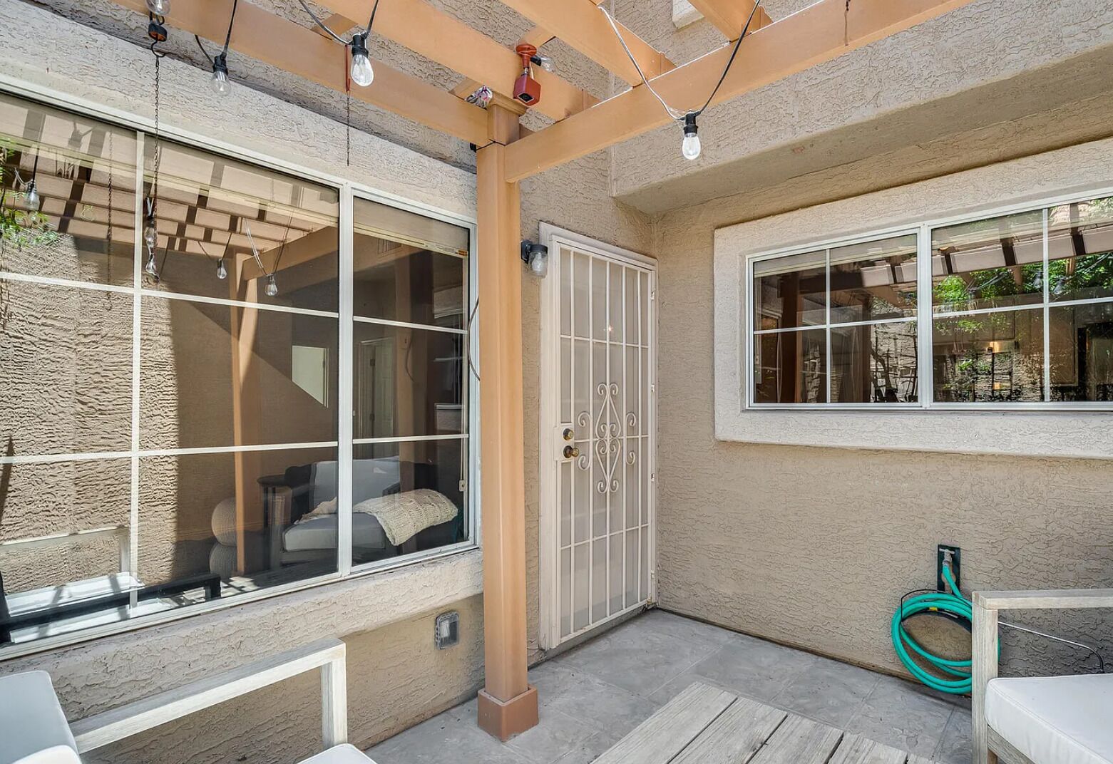 Quiet & Relaxing Townhouse