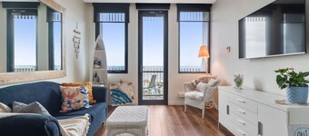 Sails by the Bay - Ocean Views - Wi-Fi - Netflix