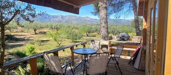 Op 30 Minuten van het Strand een Fantastische Luxe Blokhut met Terras en Wifi