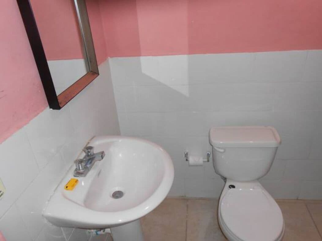 Photo - Tropical Manor Inn - Kingston