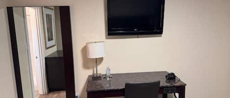 Standard Double Room, Mountain View | Premium bedding, pillowtop beds, desk, laptop workspace
